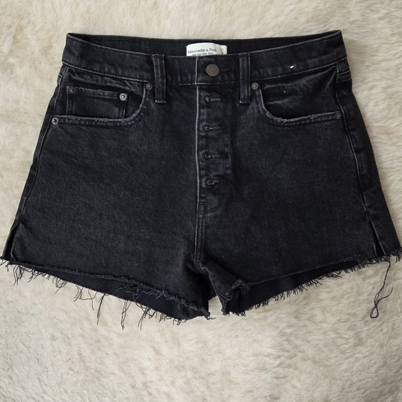 High Rise Mom Short Size 4 - Picture 2 of 4